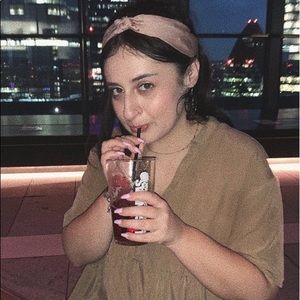 Meet your Posher, Shayna